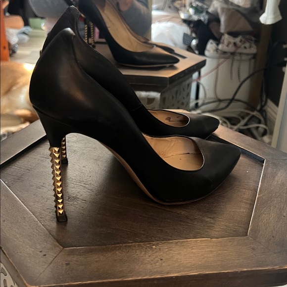 Valentino Garavani, EU 38 US 7.5, Black Heels w/ Gold Stud Accents - Picture 8 of 10